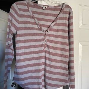 Gently used Long sleeve Lucky Brand shirt